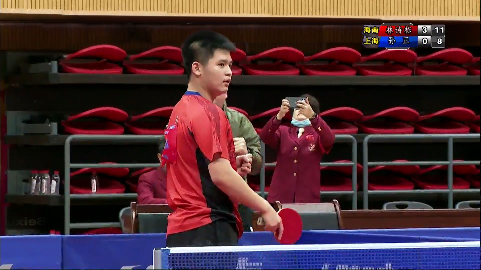 摘得银牌 摘得银牌