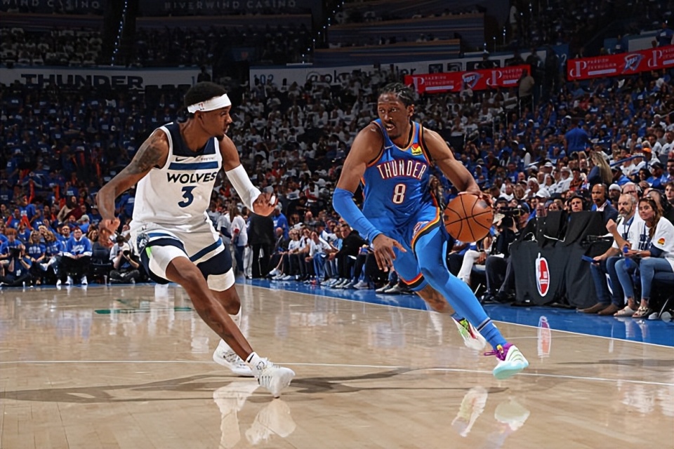 略有偏差 略有偏差