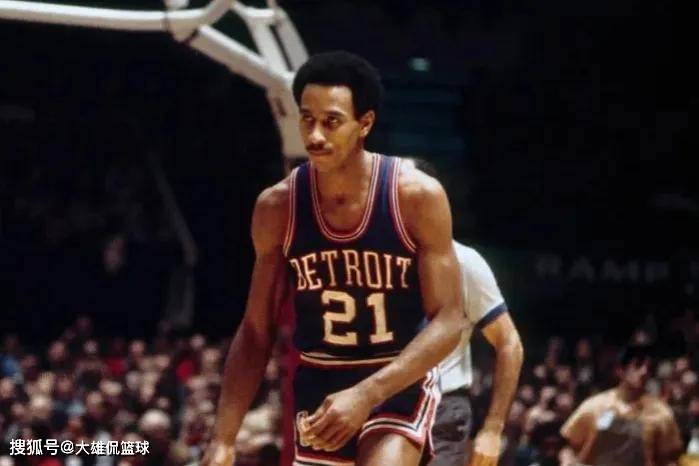 竞争激烈的 竞争激烈的