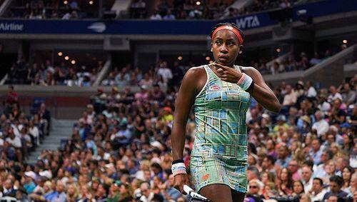 队友们为他 队友们为他