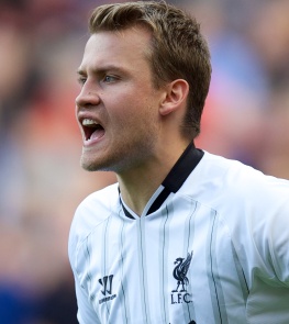 后腰位置的 后腰位置的