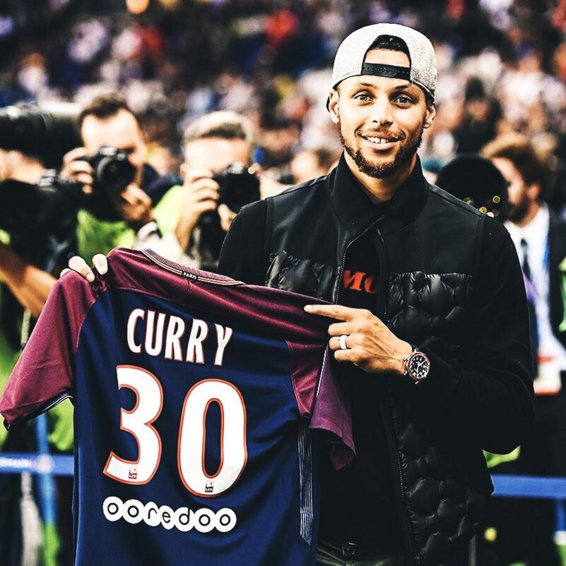 不盲目刚正 不盲目刚正